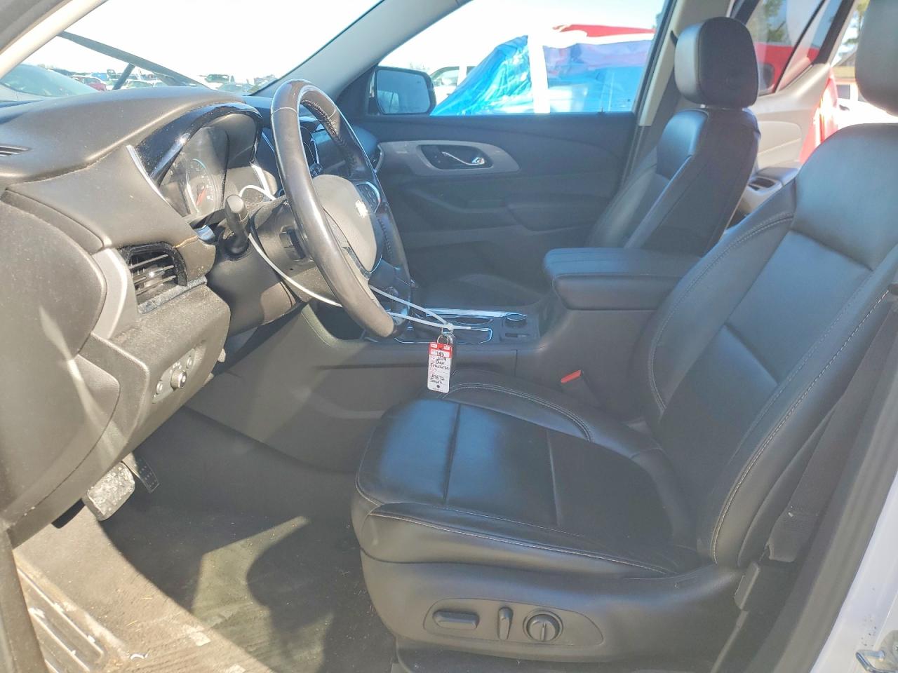 2019 CHEVROLET TRAVERSE LT photo 7
