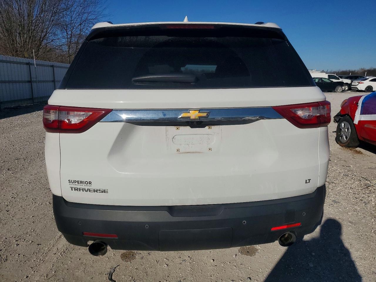 2019 CHEVROLET TRAVERSE LT photo 6