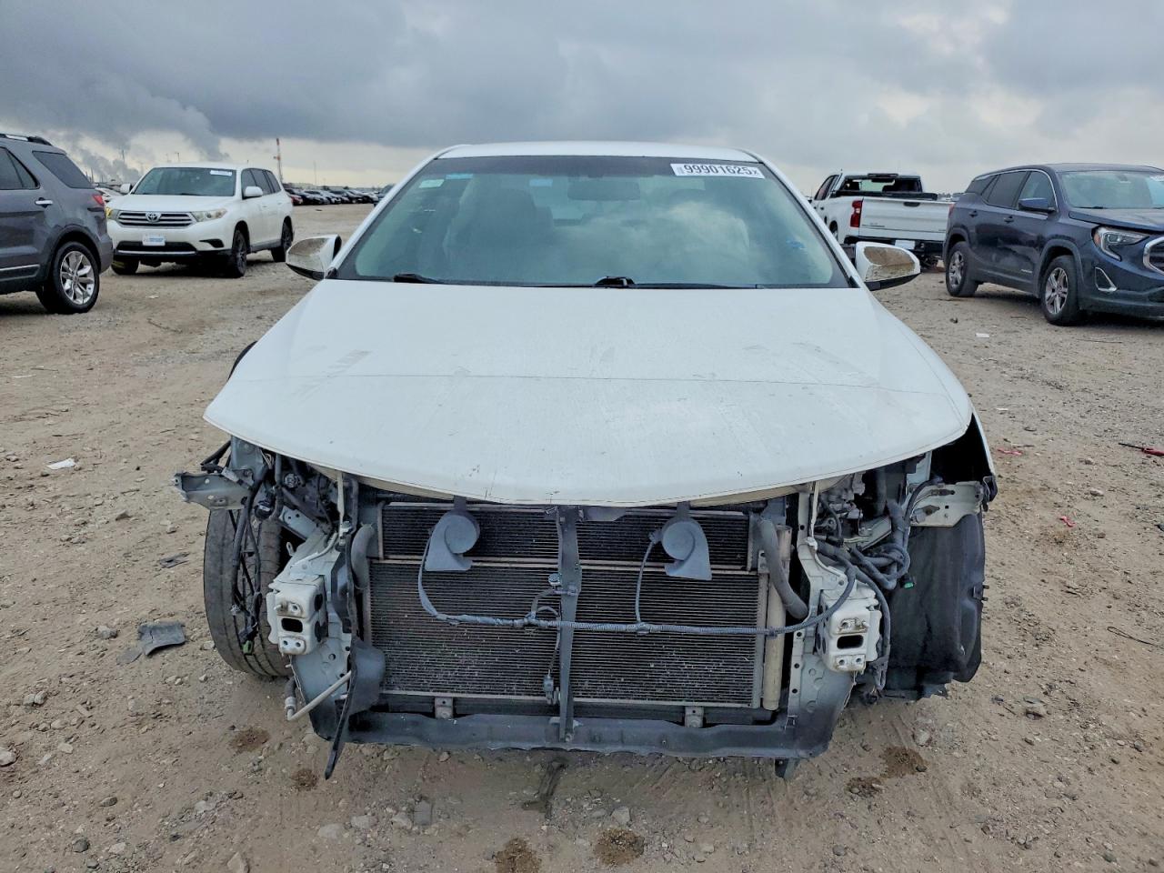 2013 TOYOTA CAMRY HYBRID photo 5