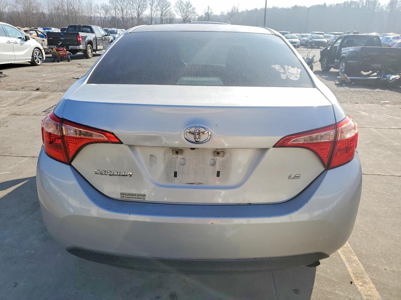2018 TOYOTA COROLLA L photo 6