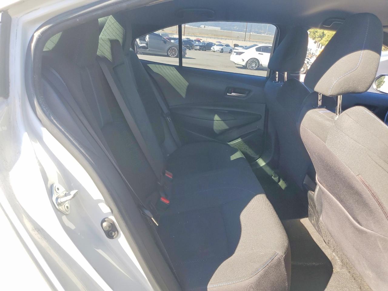 2020 TOYOTA COROLLA SE photo 10