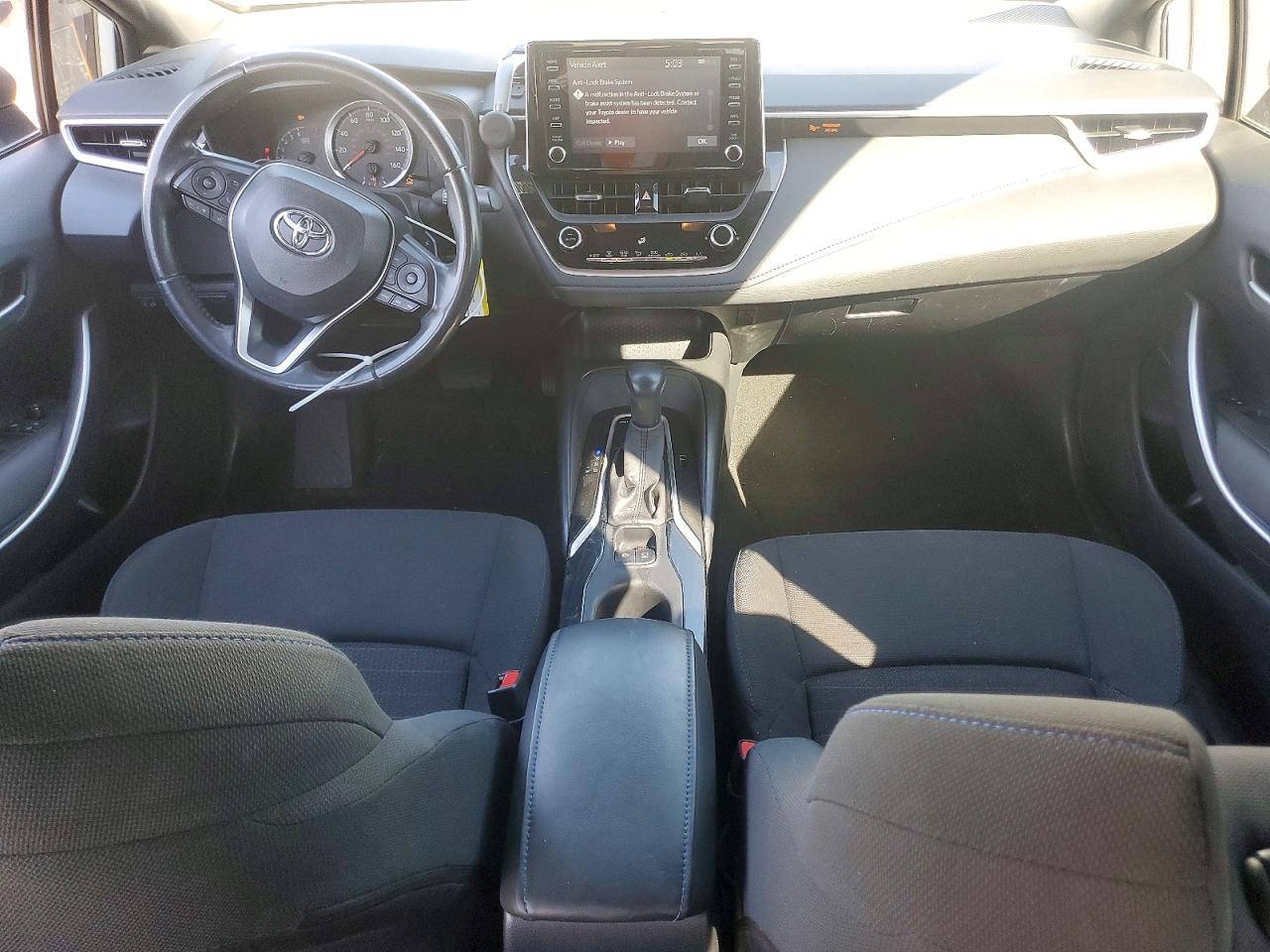 2020 TOYOTA COROLLA SE photo 8