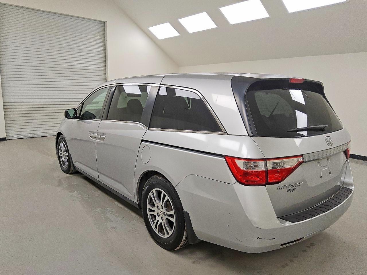 2012 HONDA ODYSSEY EX photo 2