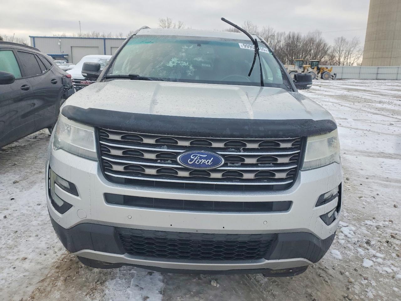 2016 FORD EXPLORER XLT photo 5