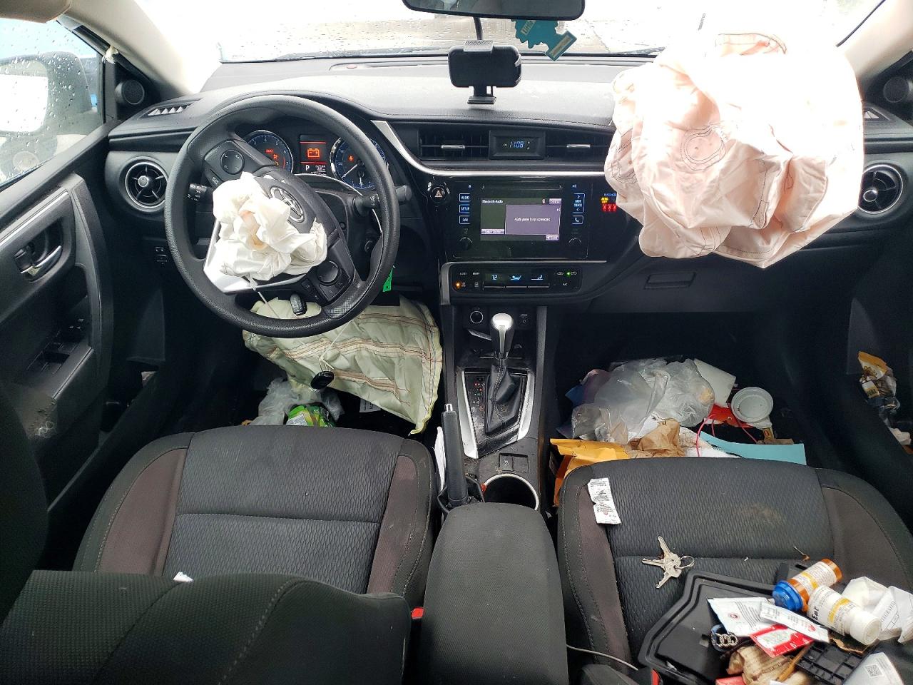2019 TOYOTA COROLLA L photo 15