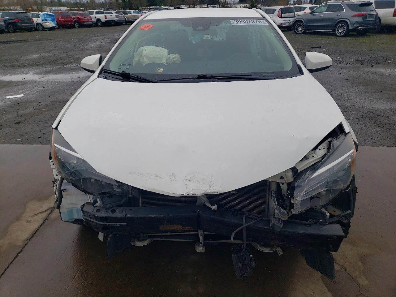 2019 TOYOTA COROLLA L photo 9