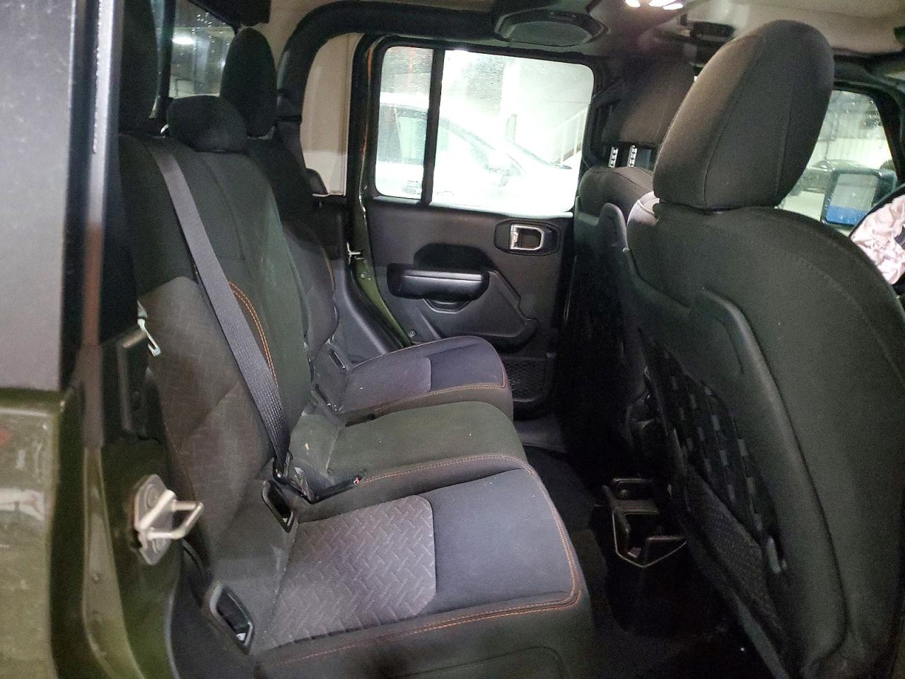 2021 JEEP GLADIATOR MOJAVE photo 10