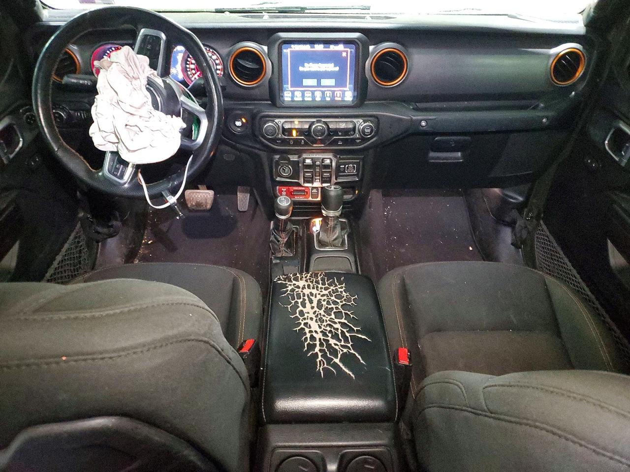 2021 JEEP GLADIATOR MOJAVE photo 8