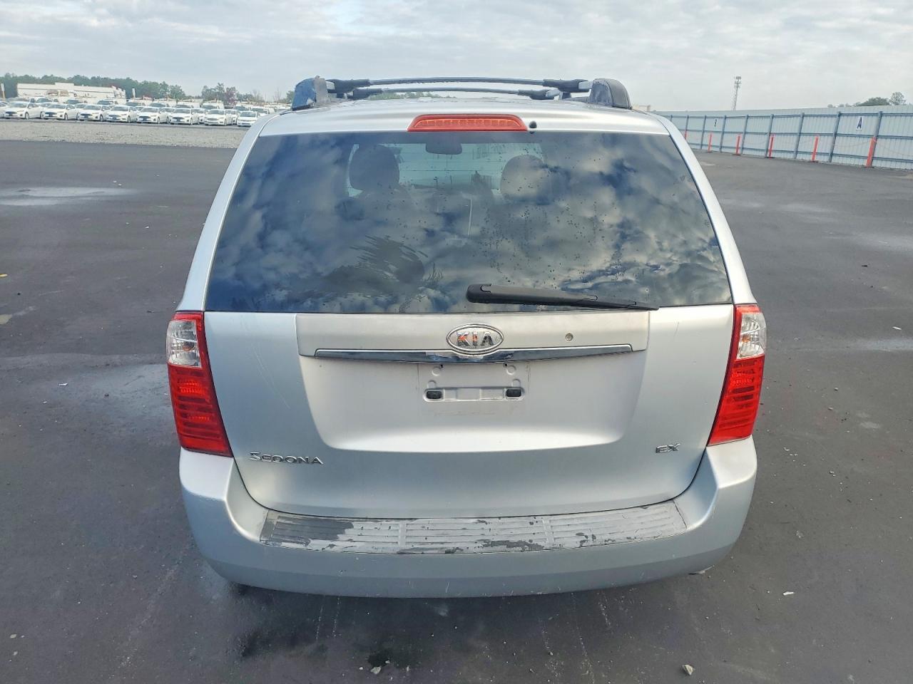 2008 KIA SEDONA EX photo 6
