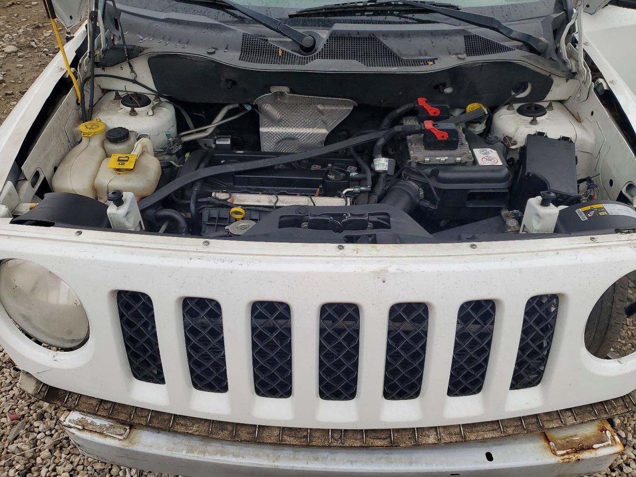 2014 JEEP PATRIOT SPORT photo 12