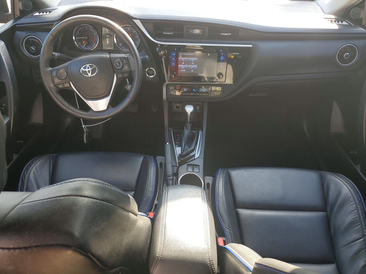 2017 TOYOTA COROLLA L photo 15
