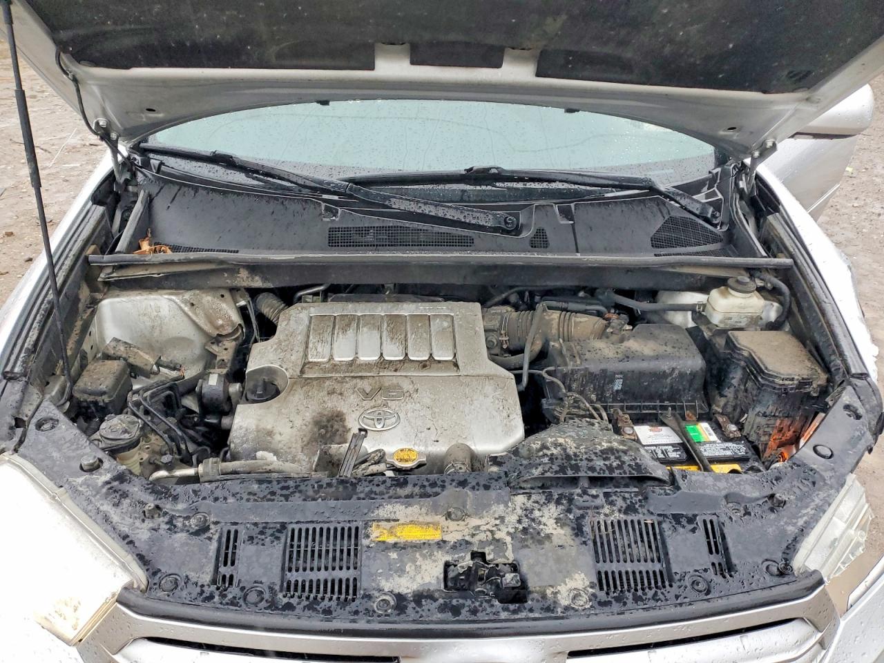 2013 TOYOTA HIGHLANDER LIMITED photo 12