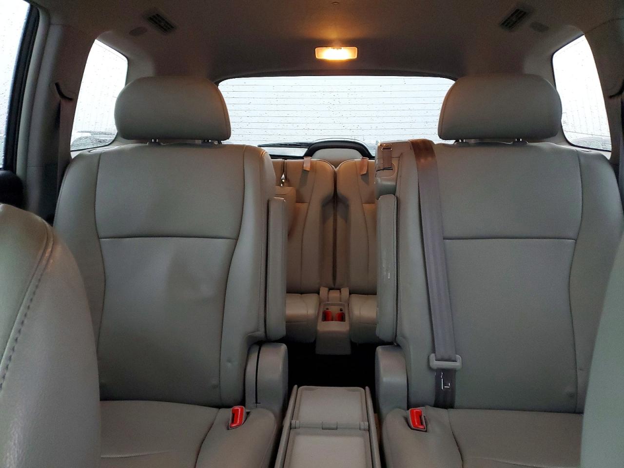 2013 TOYOTA HIGHLANDER LIMITED photo 10