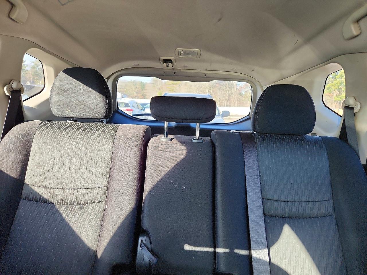 2019 NISSAN ROGUE photo 10