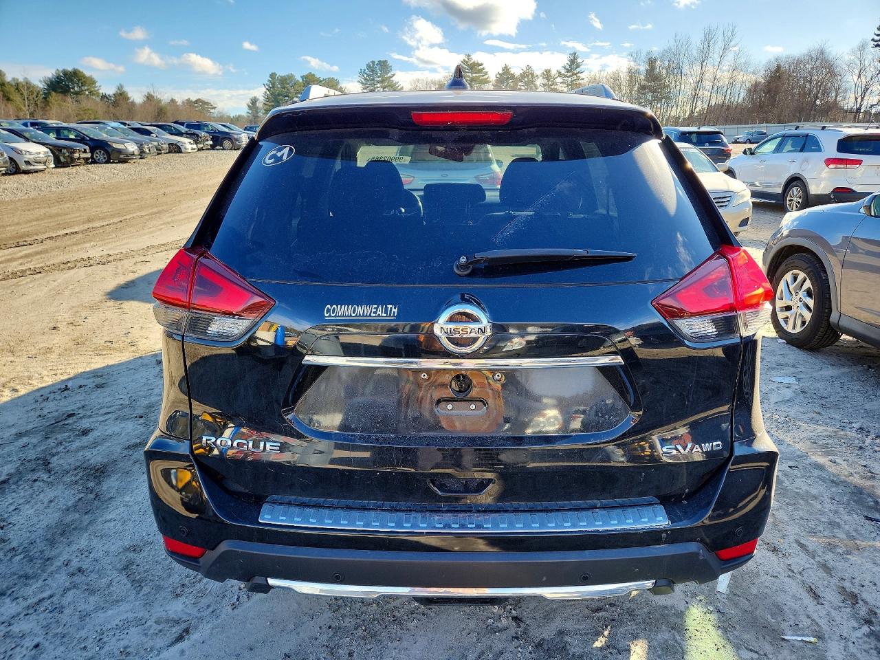 2019 NISSAN ROGUE photo 6