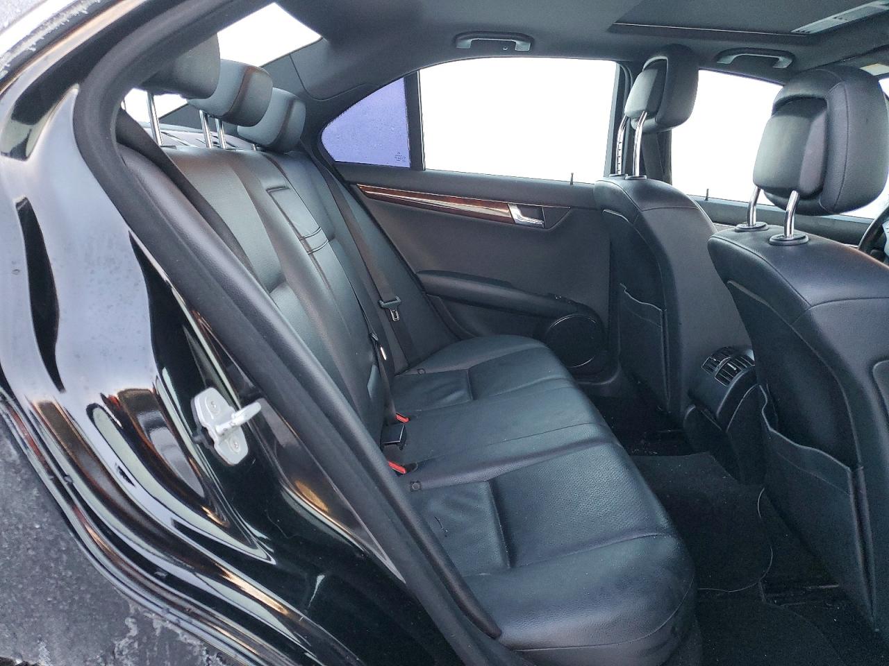 2010 MERCEDES-BENZ C 300 4MATIC photo 19