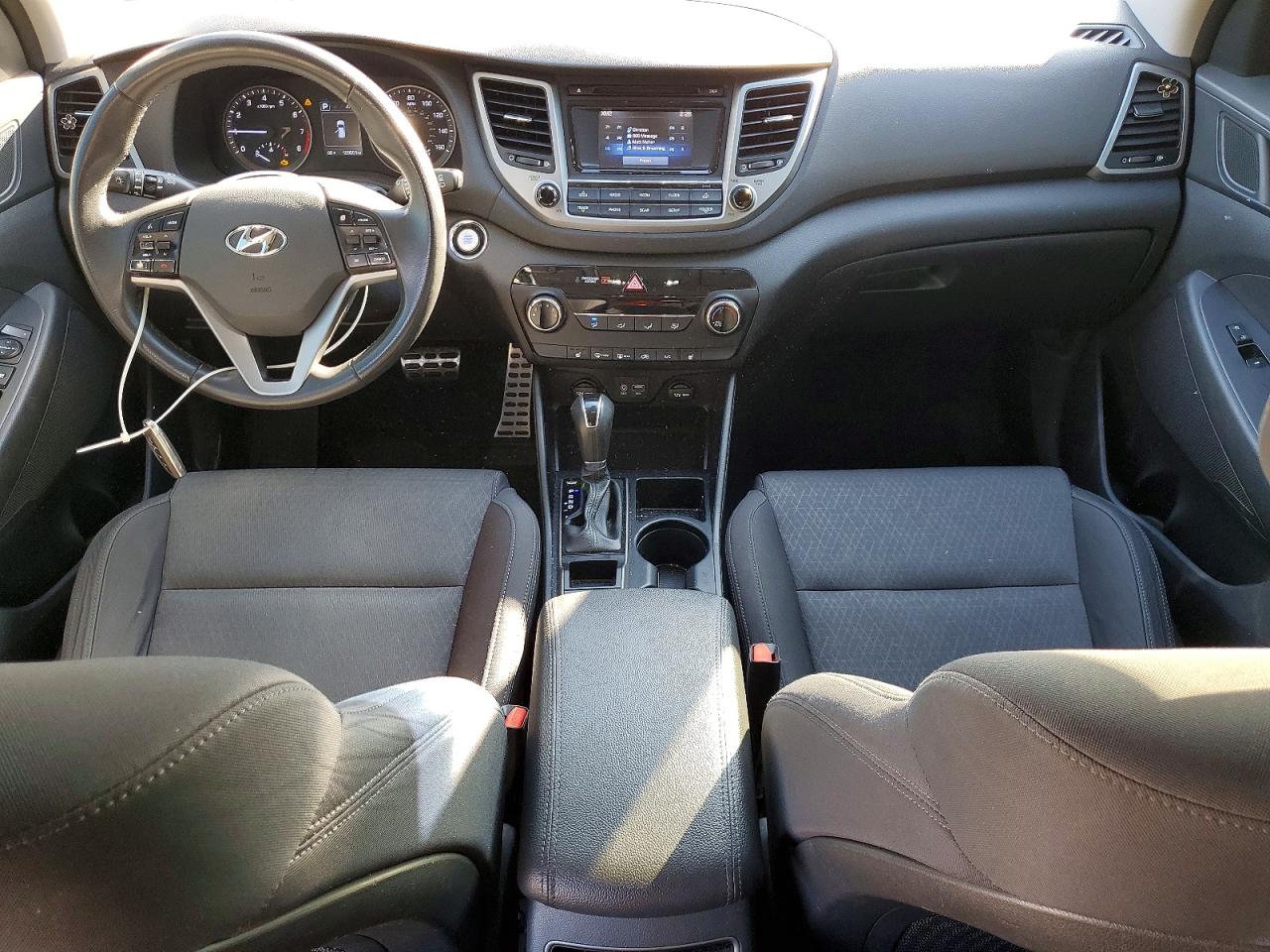 2017 HYUNDAI TUCSON LIMITED photo 8