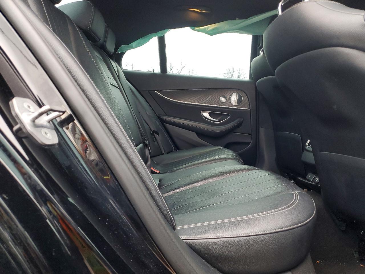 2018 MERCEDES-BENZ E 300 4MATIC photo 10