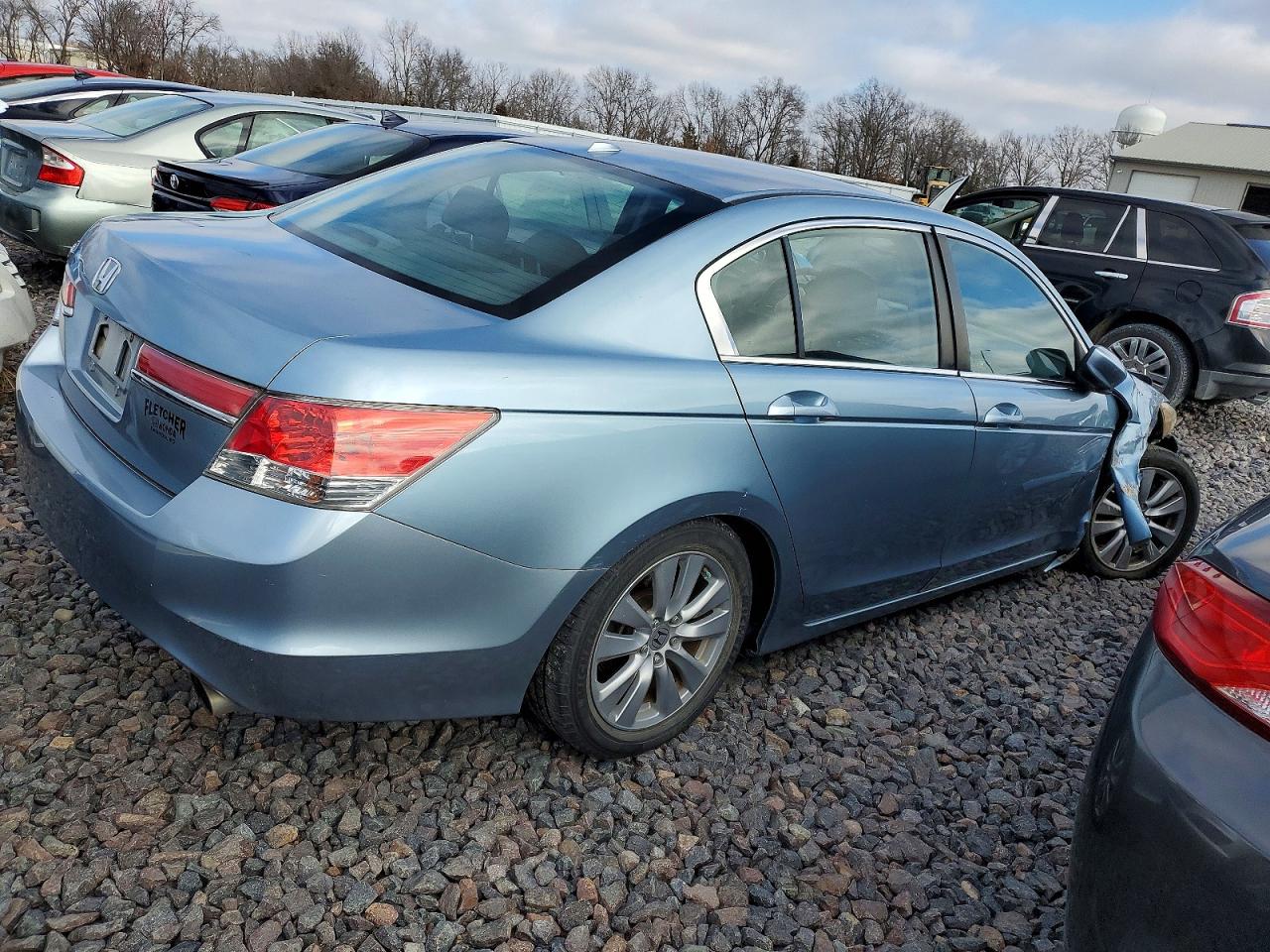 2011 HONDA ACCORD EXL photo 3