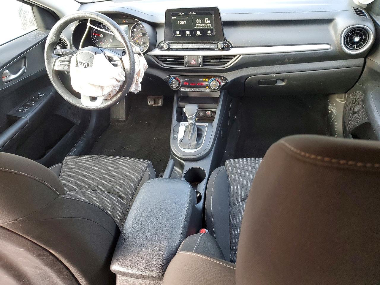 2019 KIA FORTE LXS photo 8
