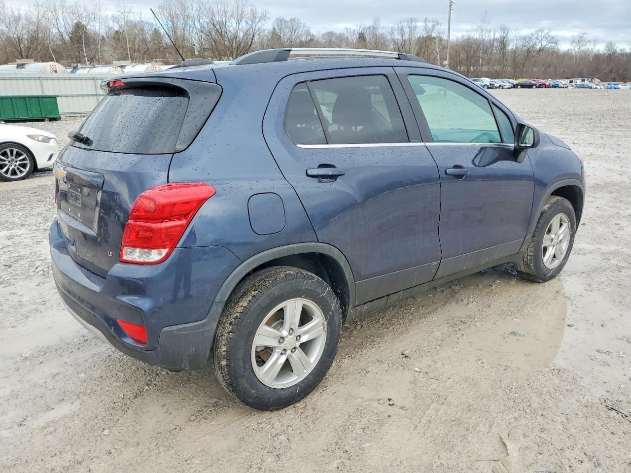 2019 CHEVROLET TRAX 1LT photo 3