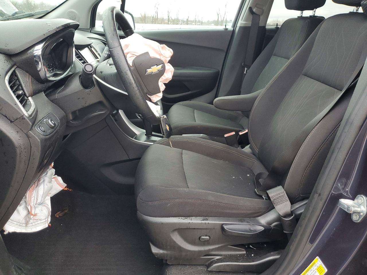 2019 CHEVROLET TRAX 1LT photo 7