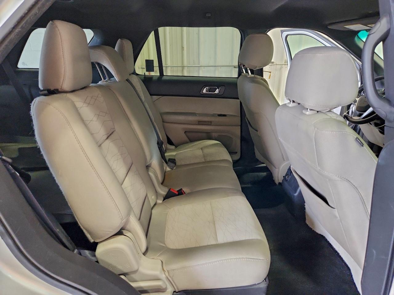 2015 FORD EXPLORER photo 11