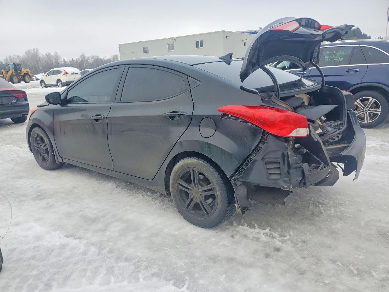 2013 HYUNDAI ELANTRA GLS photo 3