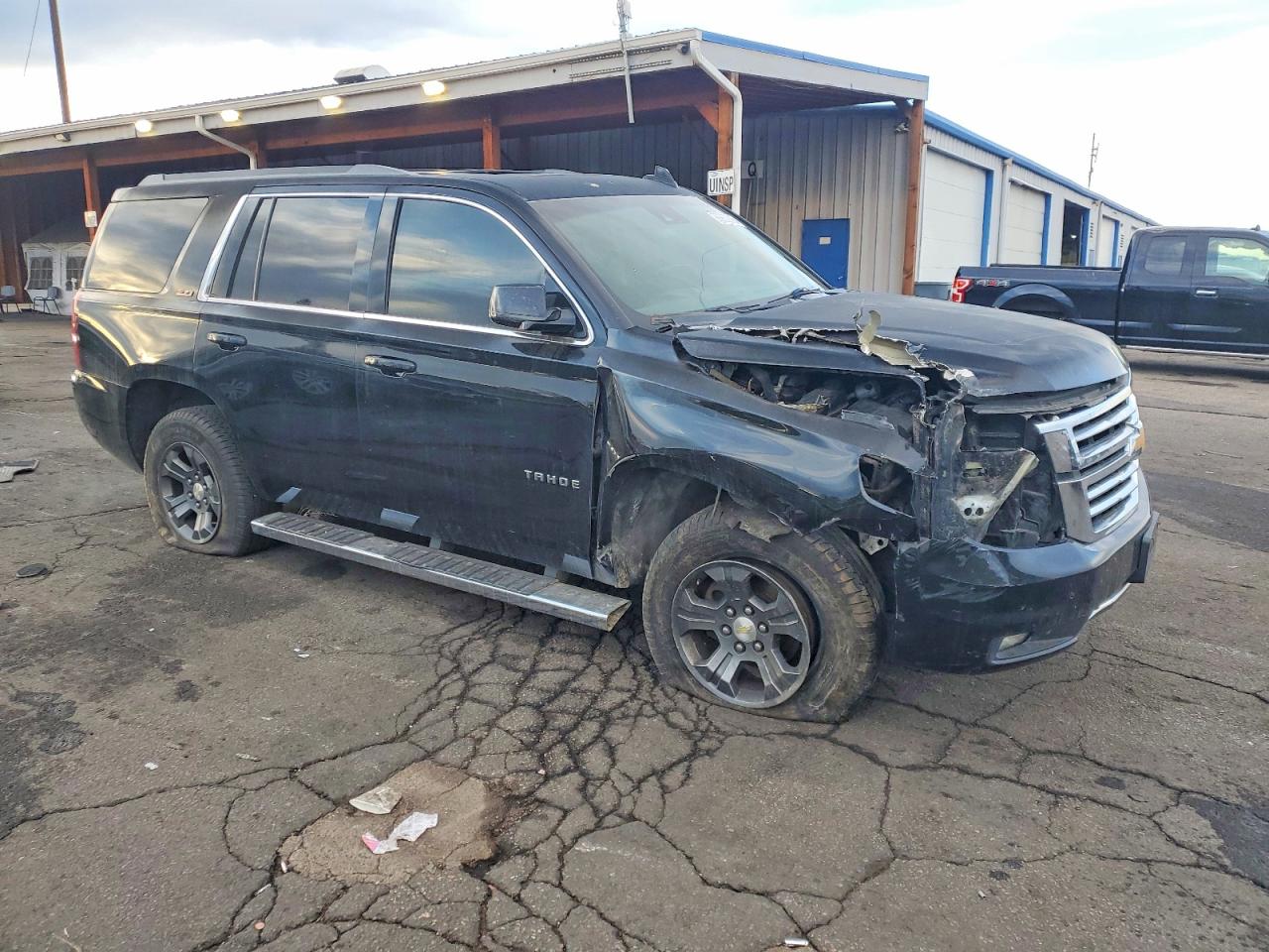 2015 CHEVROLET TAHOE K1500 LT photo 4