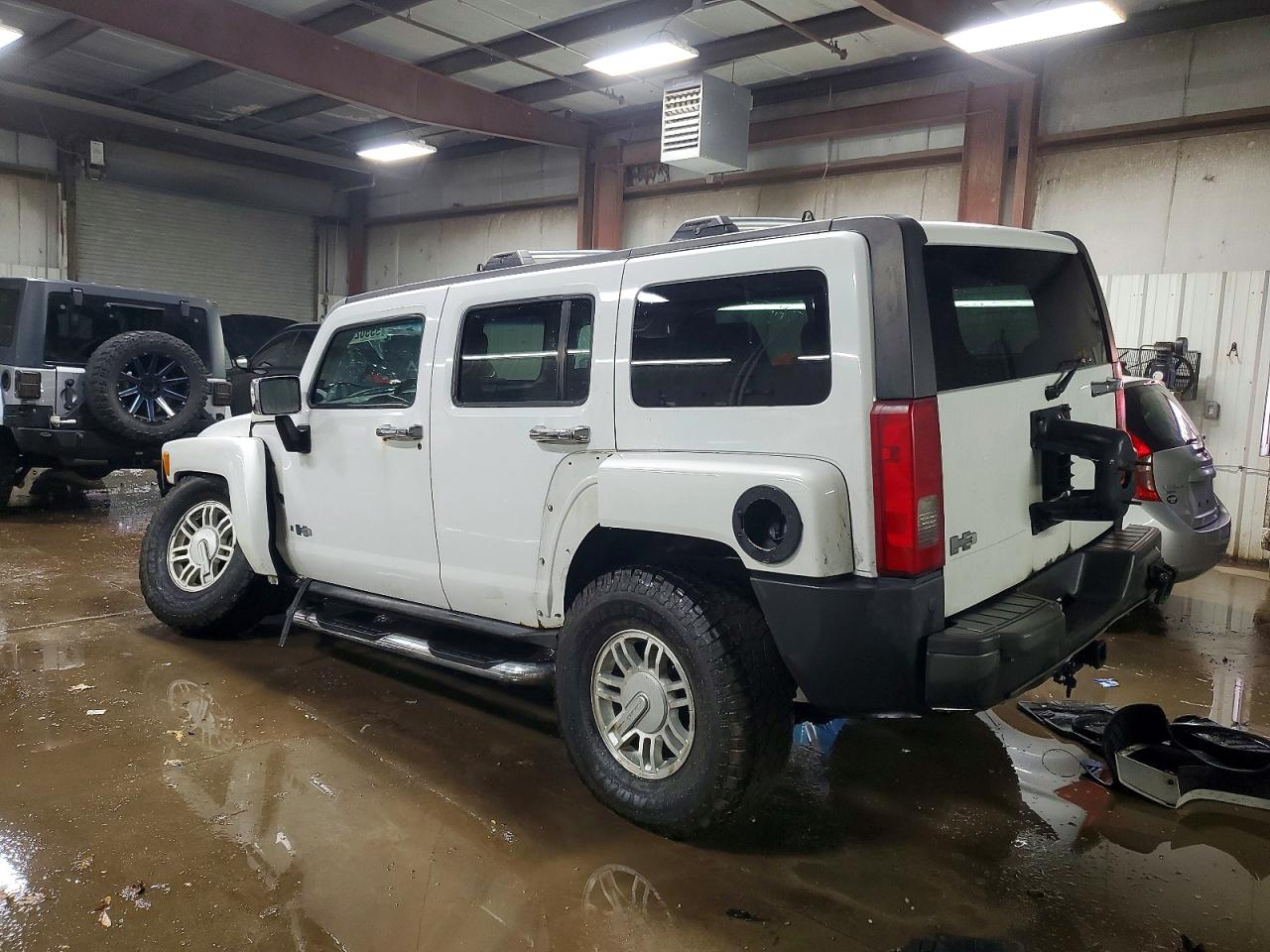 2006 HUMMER H3 photo 2