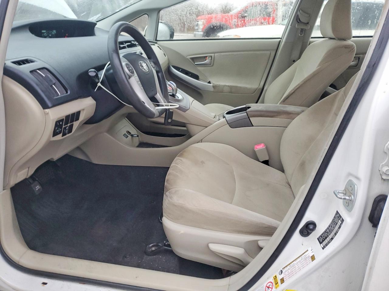 2013 TOYOTA PRIUS photo 13