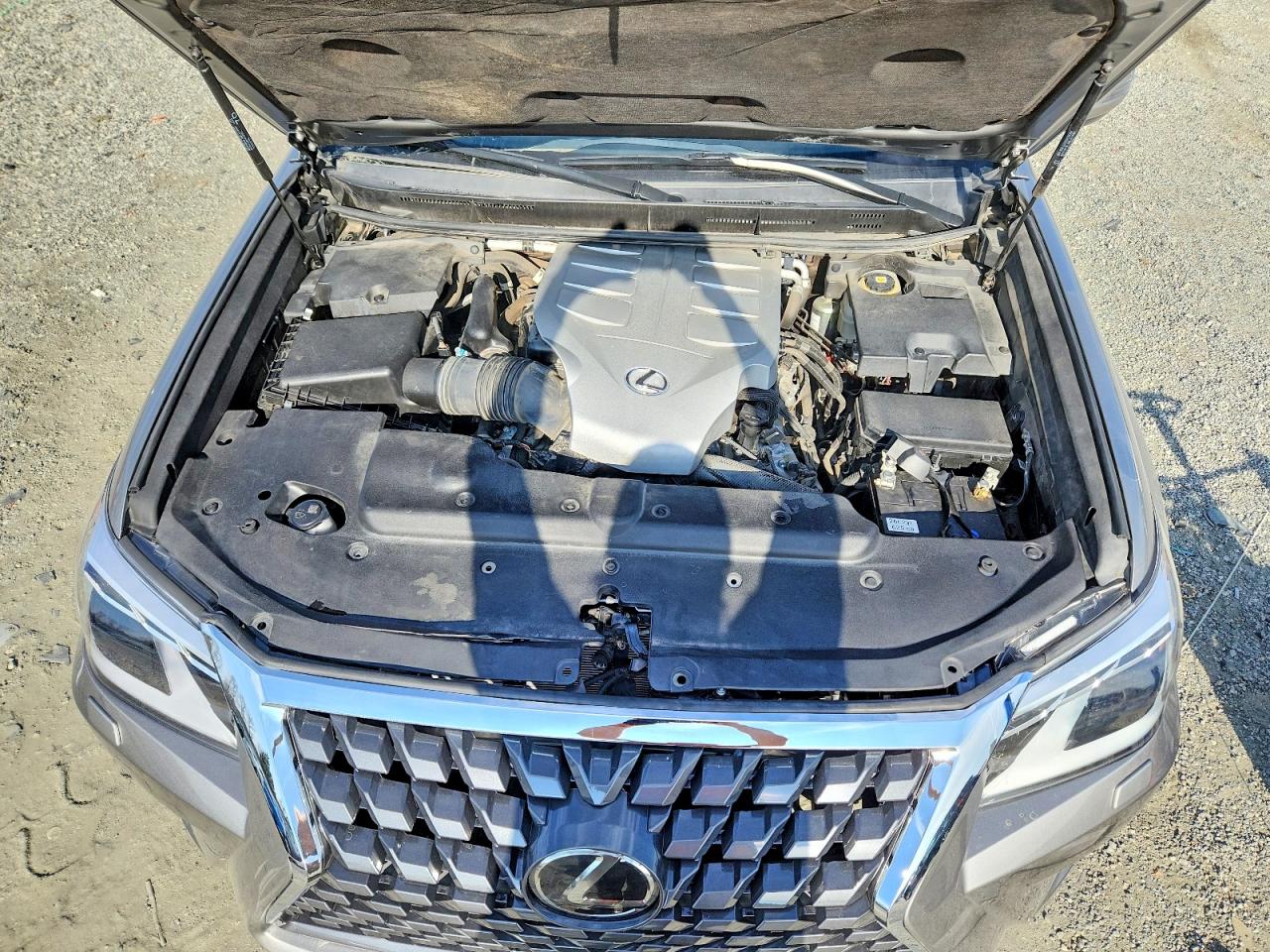 2021 LEXUS GX 460 LUXURY photo 12