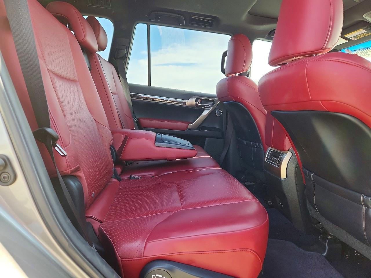 2021 LEXUS GX 460 LUXURY photo 11