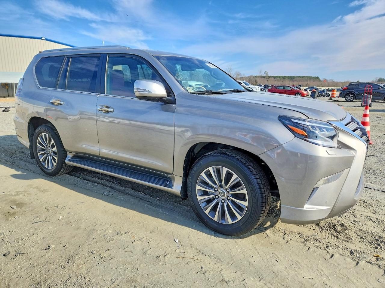 2021 LEXUS GX 460 LUXURY photo 4