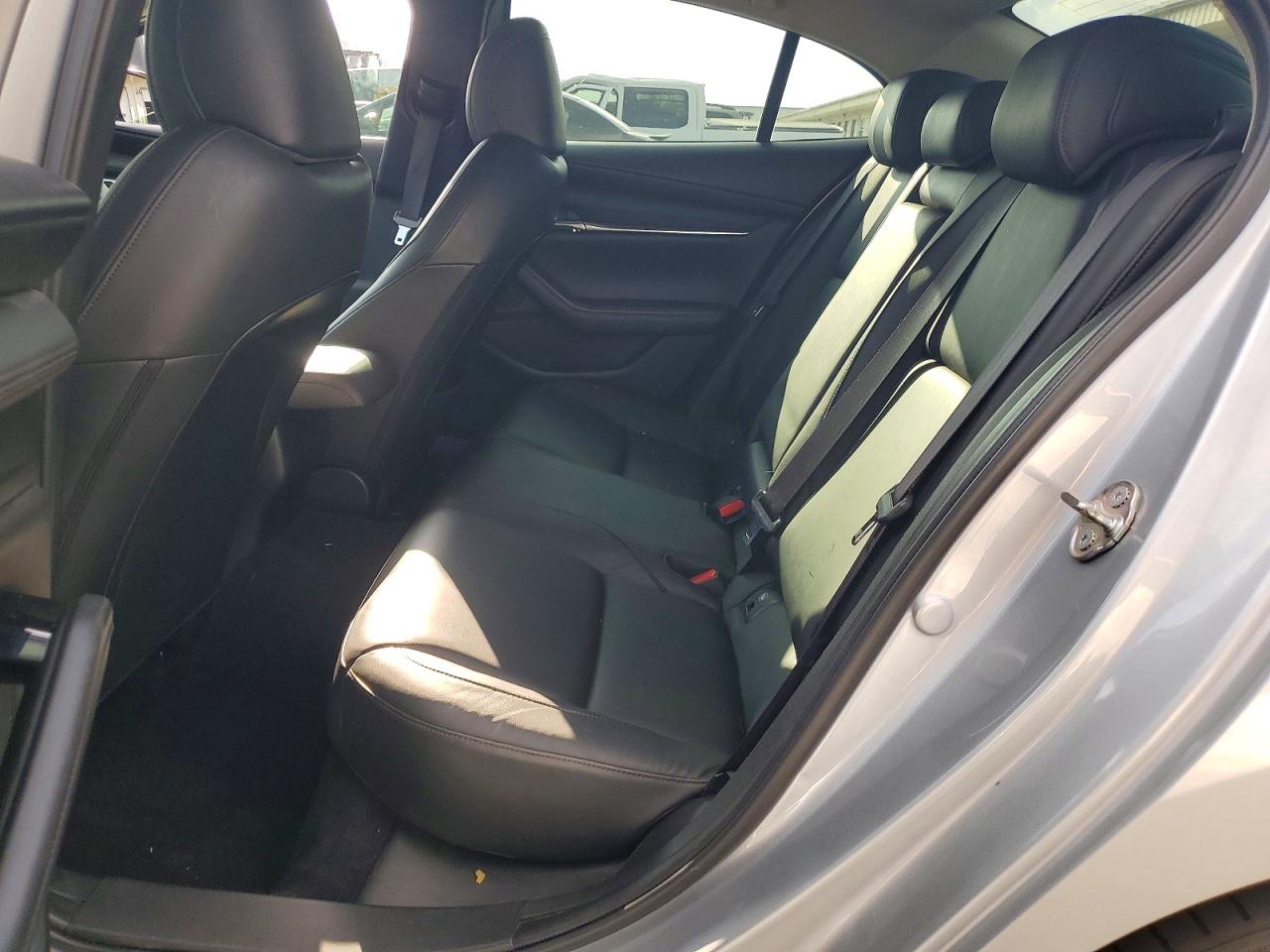 2019 MAZDA 3 PREFERRED photo 10