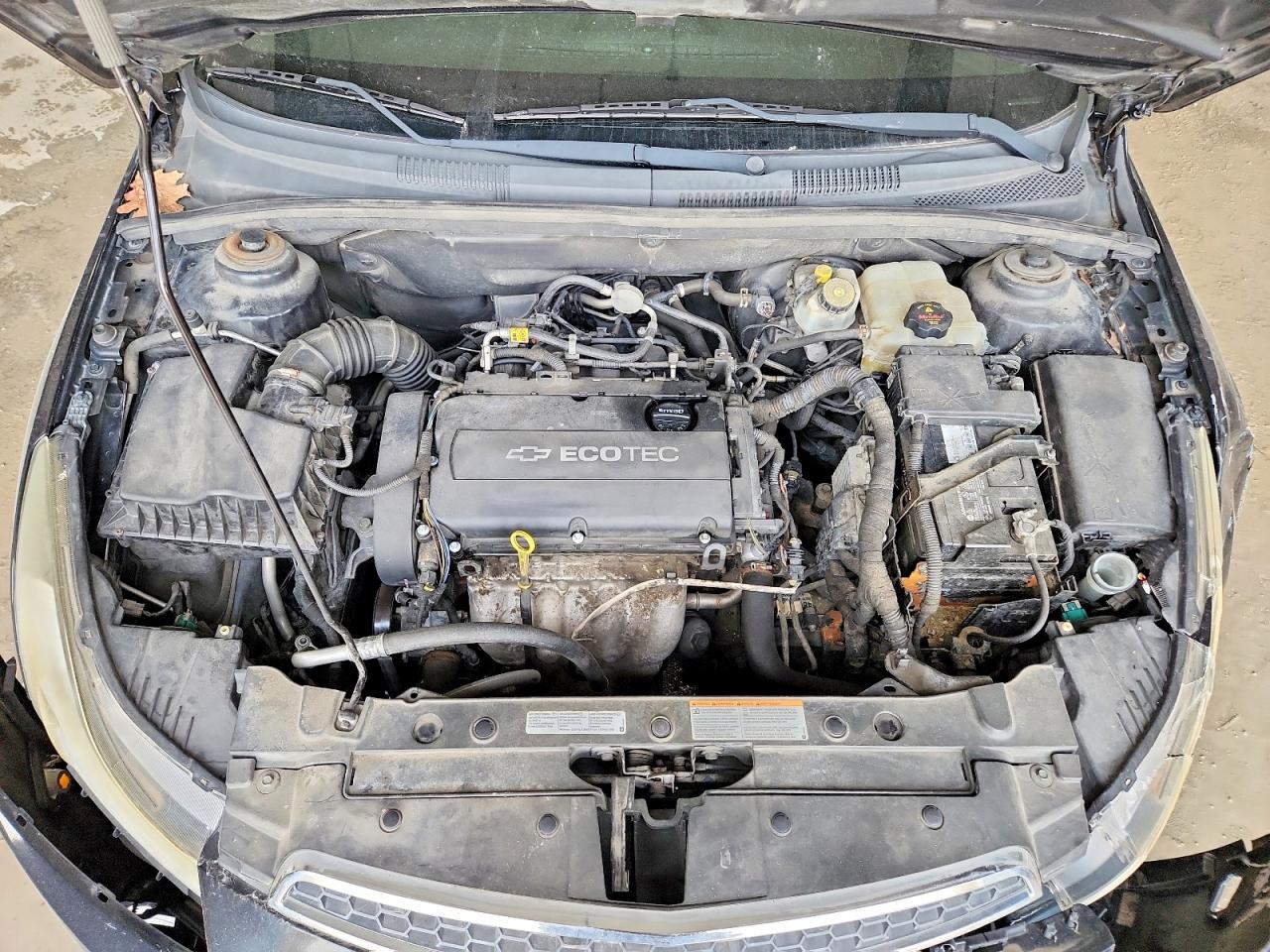 2014 CHEVROLET CRUZE LS photo 11