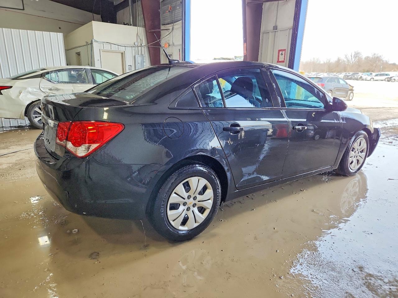 2014 CHEVROLET CRUZE LS photo 3