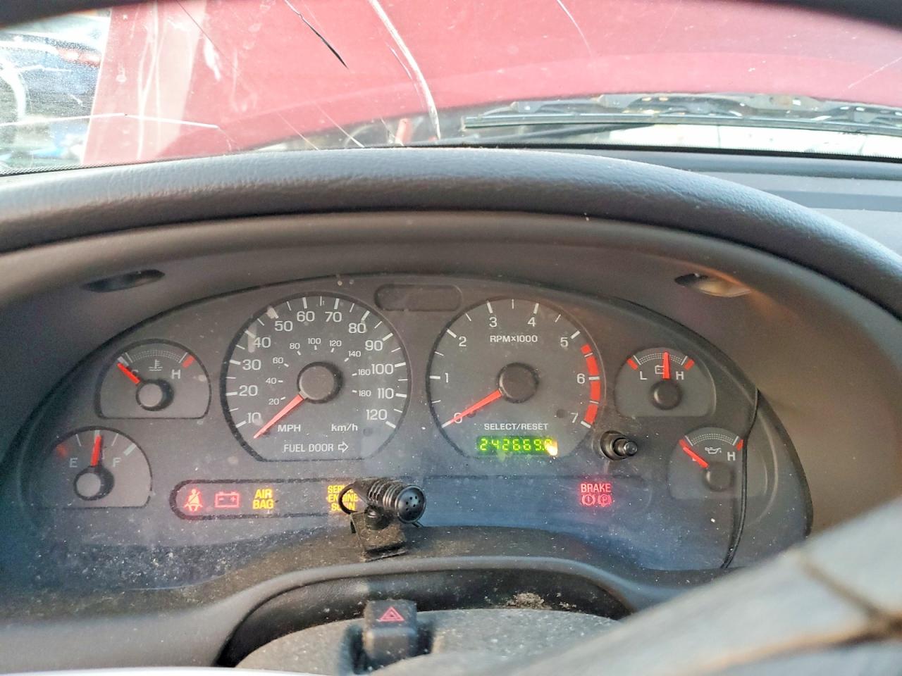 2003 FORD MUSTANG photo 9