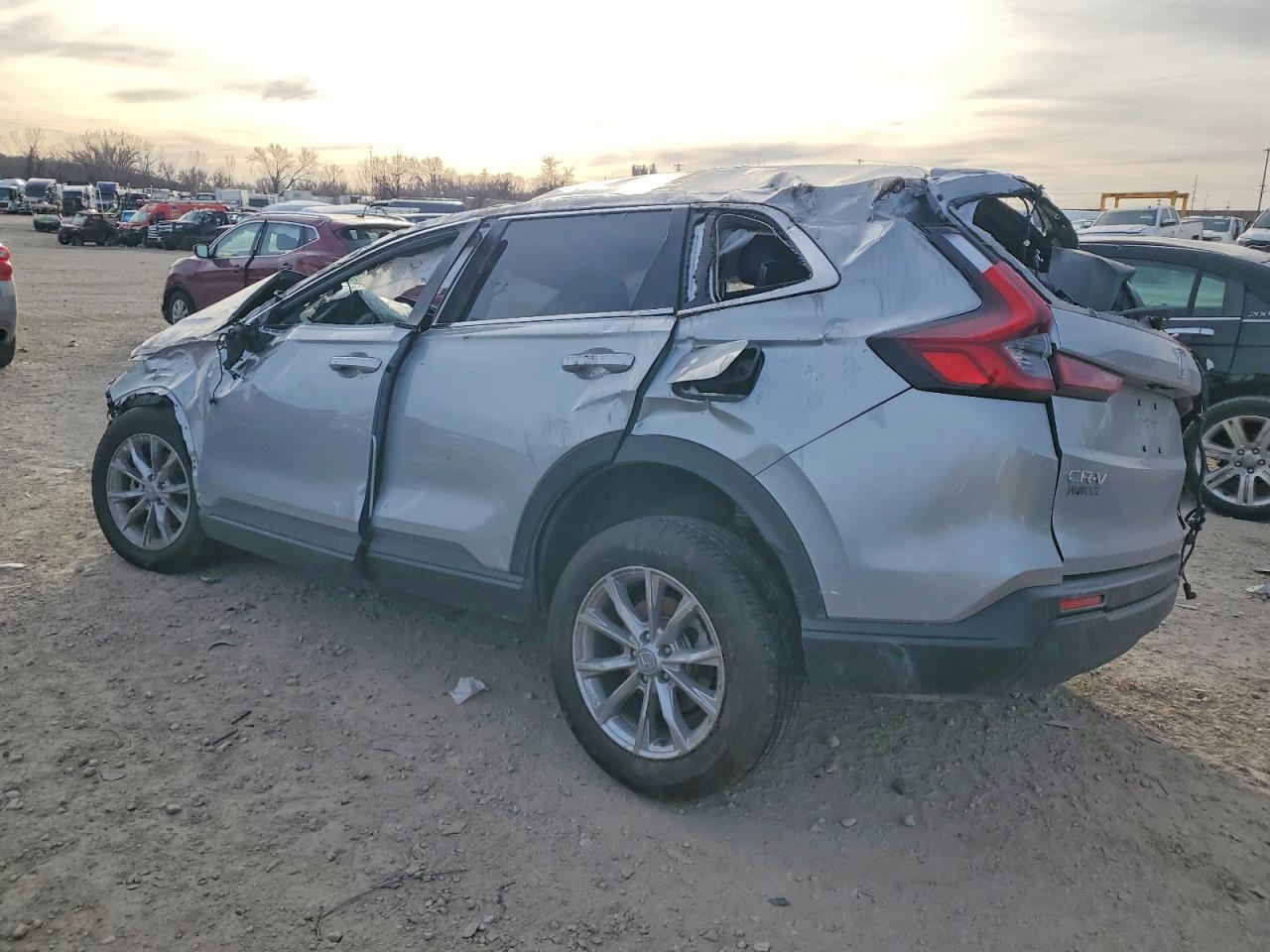2025 HONDA CR-V EXL photo 2