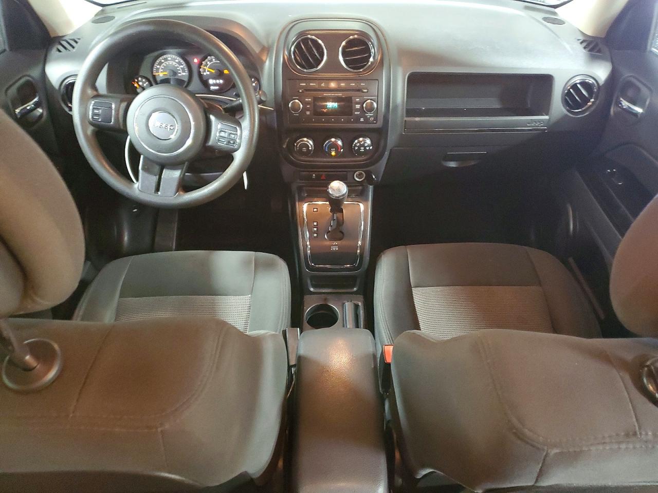 2017 JEEP PATRIOT SPORT photo 8
