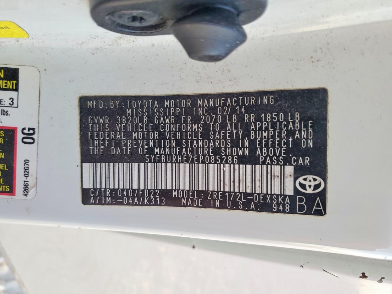 2014 TOYOTA COROLLA L photo 23