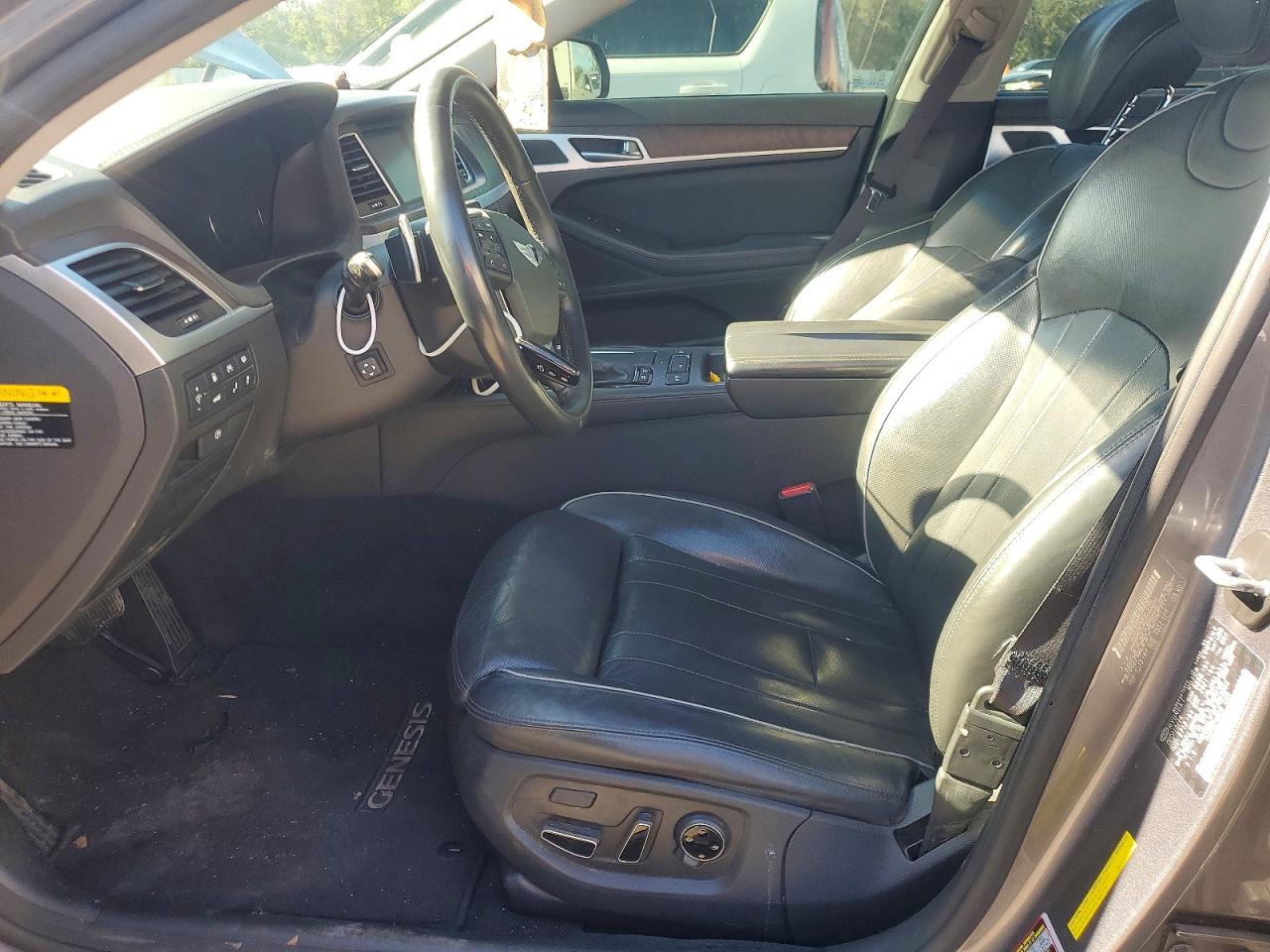 2015 HYUNDAI GENESIS 5.0L photo 7