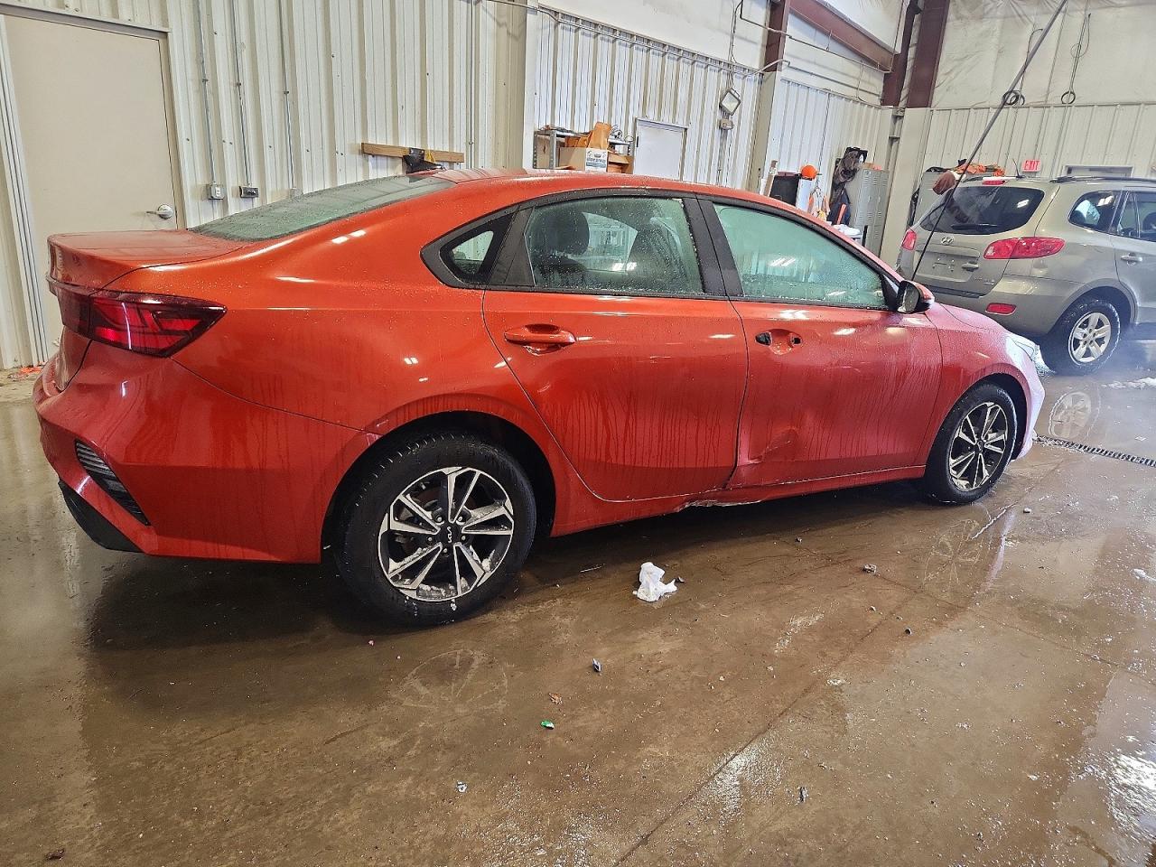 2024 KIA FORTE LXS photo 3