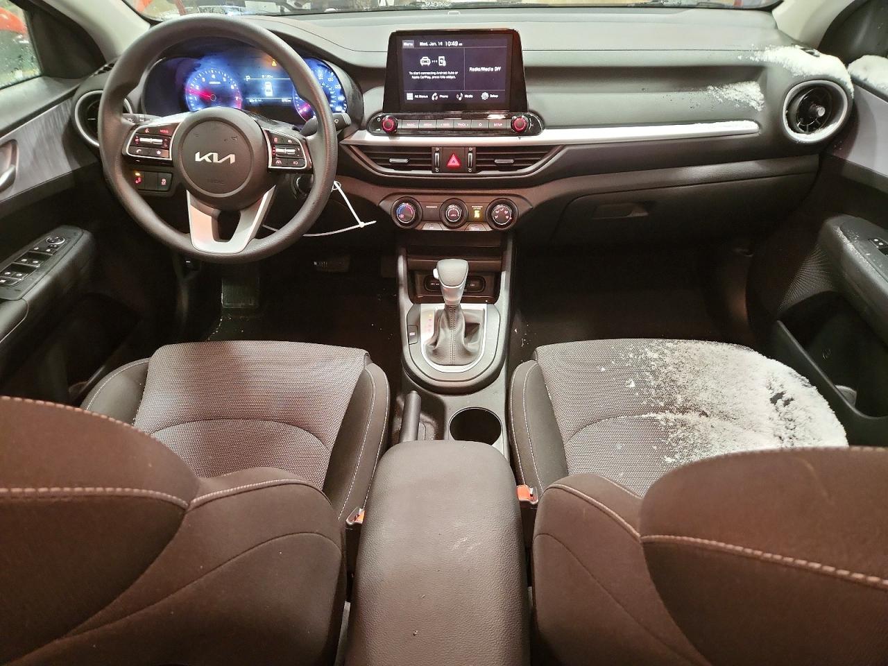 2024 KIA FORTE LXS photo 8