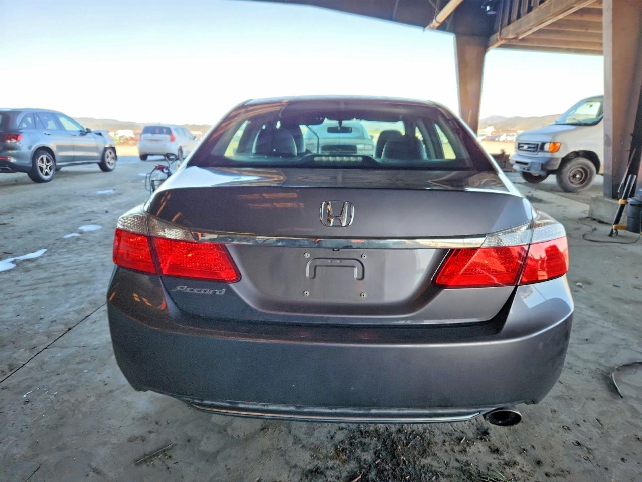 2014 HONDA ACCORD LX photo 6