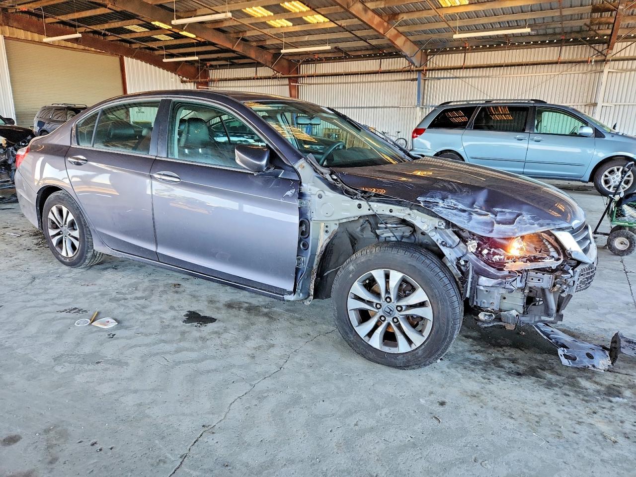 2014 HONDA ACCORD LX photo 4