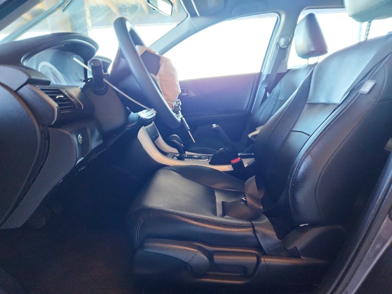 2014 HONDA ACCORD LX photo 7