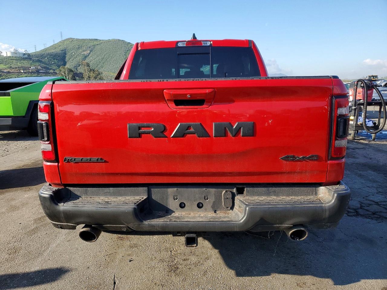 2019 RAM 1500 REBEL photo 6