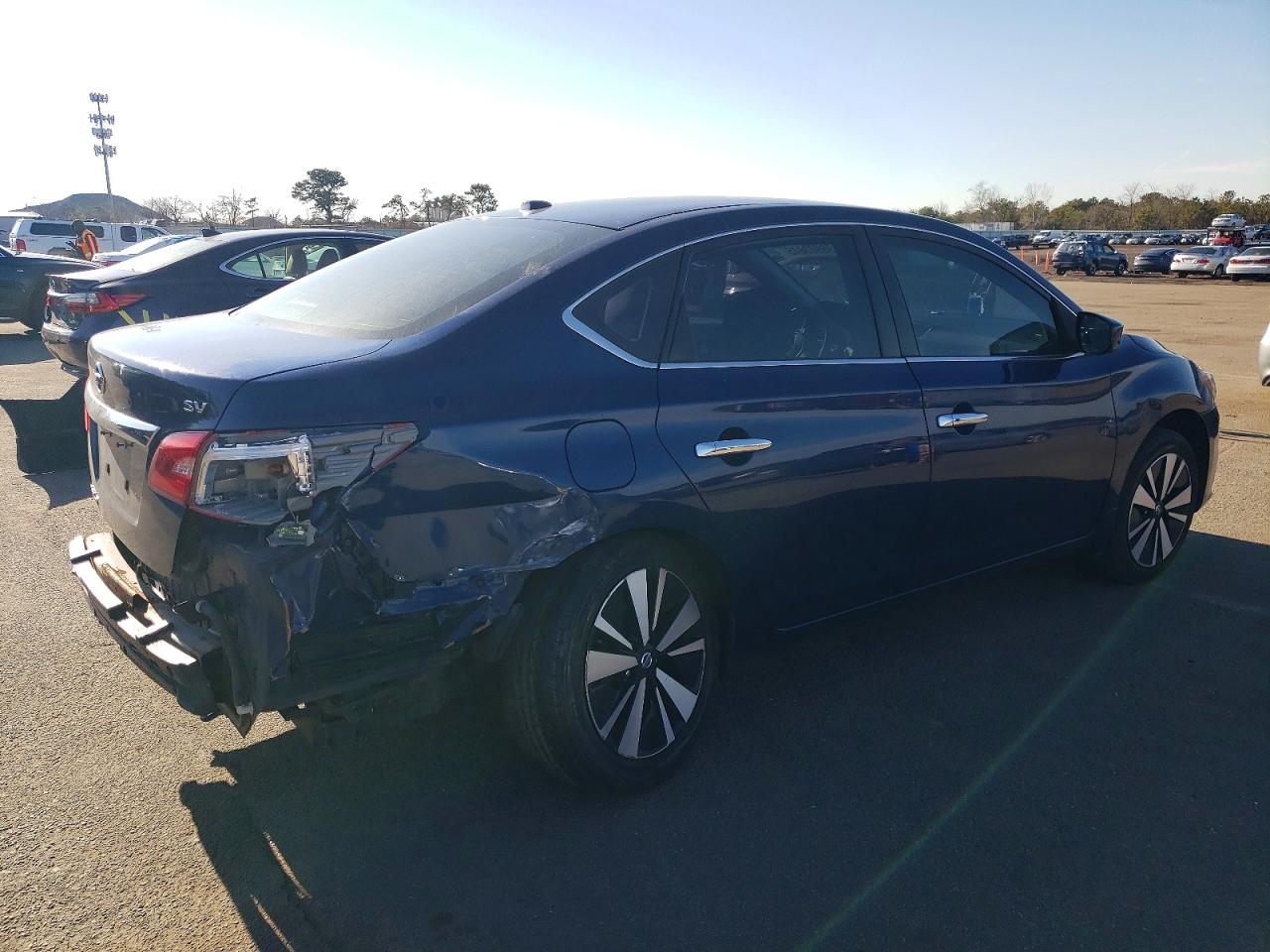 2017 NISSAN SENTRA S photo 3