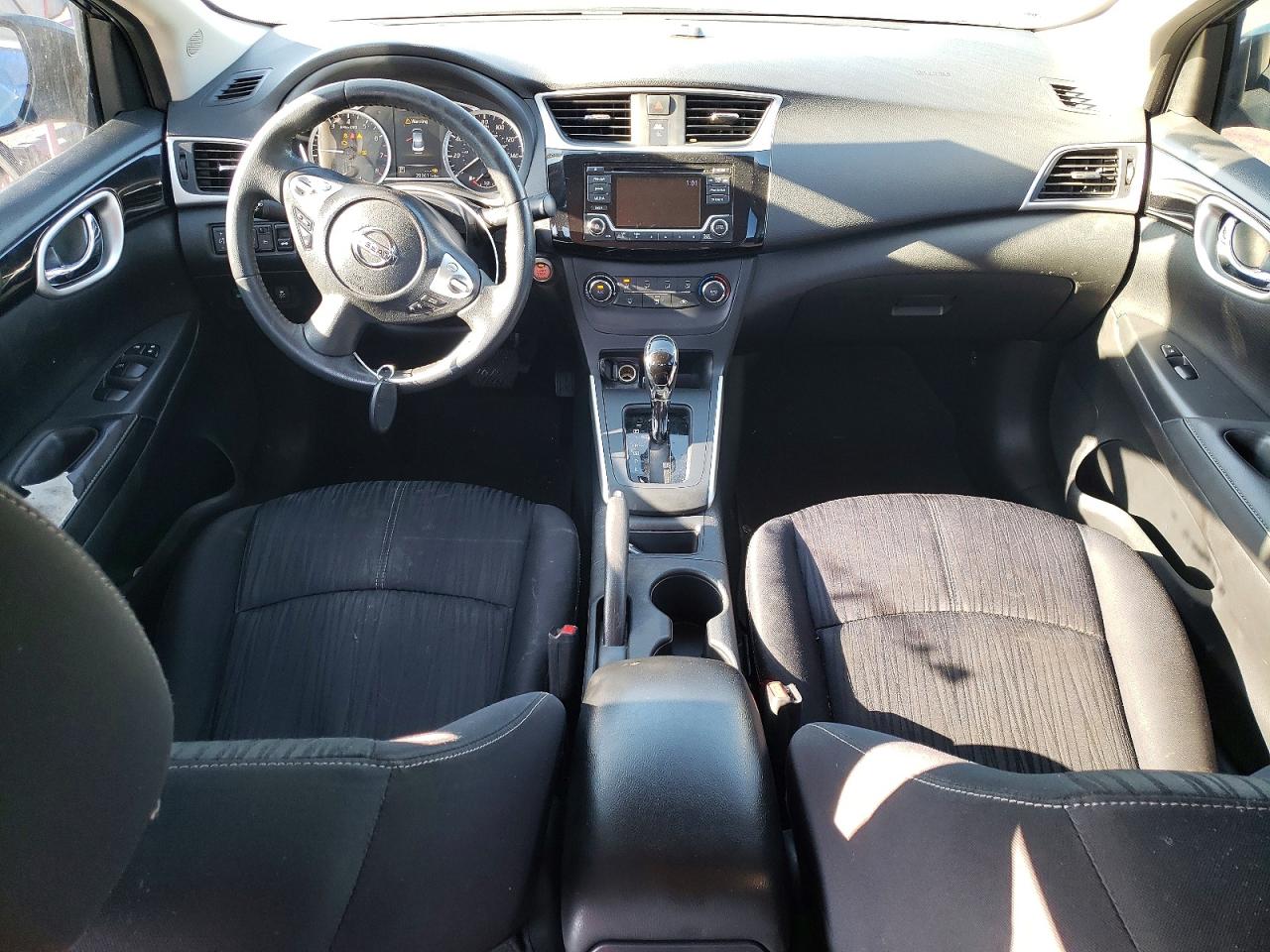 2017 NISSAN SENTRA S photo 8
